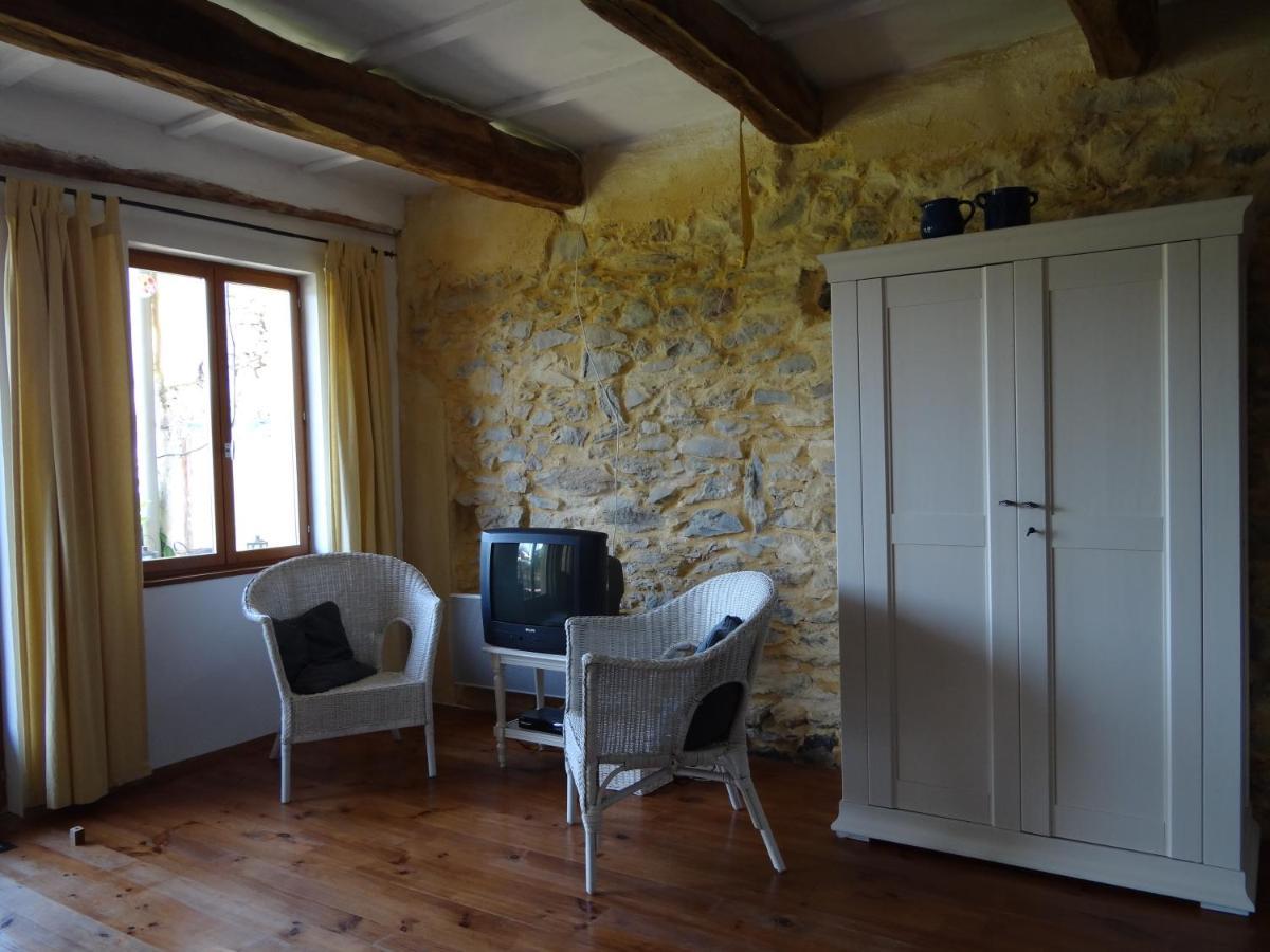 Gites Pyrenees Les Trois Montagnes Ganties Exterior photo