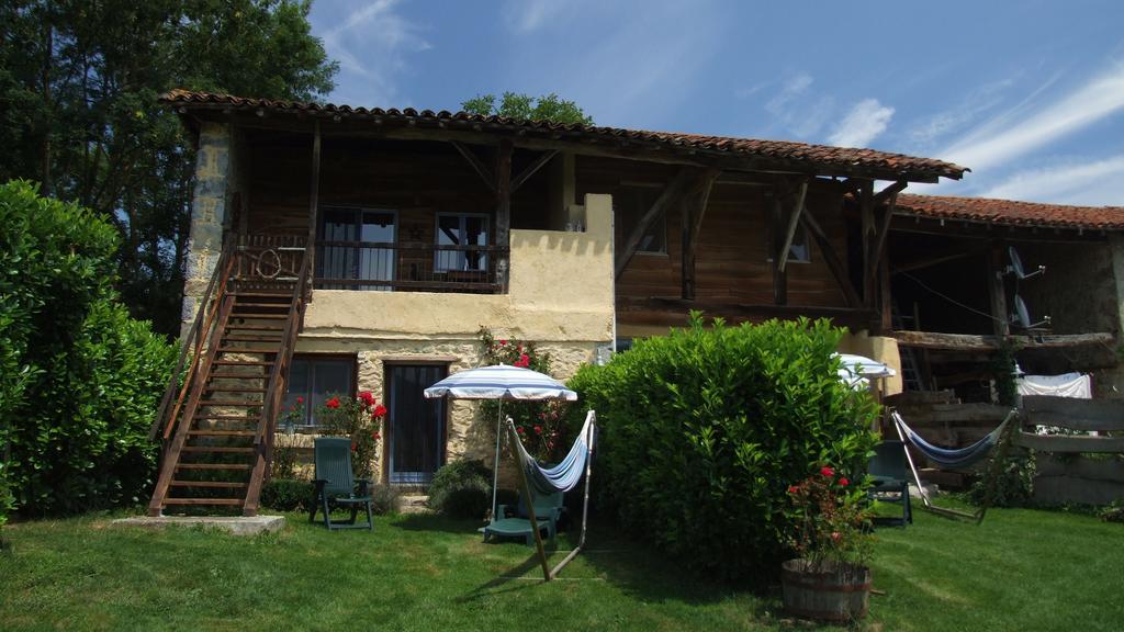 Gites Pyrenees Les Trois Montagnes Ganties Room photo