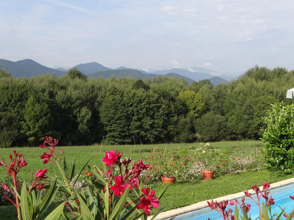 Gites Pyrenees Les Trois Montagnes Ganties Room photo