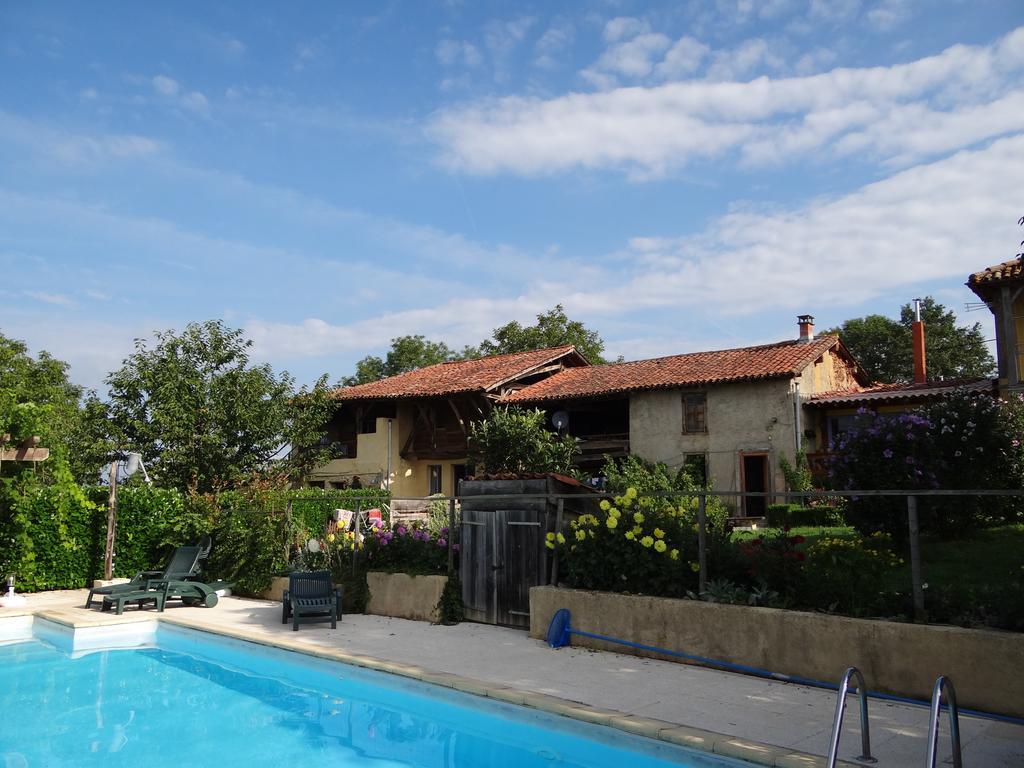 Gites Pyrenees Les Trois Montagnes Ganties Room photo